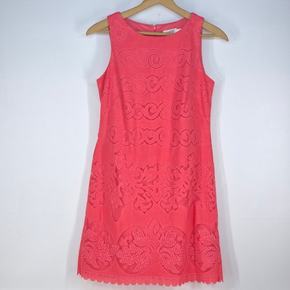 Eliza J Dresses & Skirts - Eliza J Coral Sleeveless Lace Sheath Dress Womens 8 Scallop Hem Textured Overlay